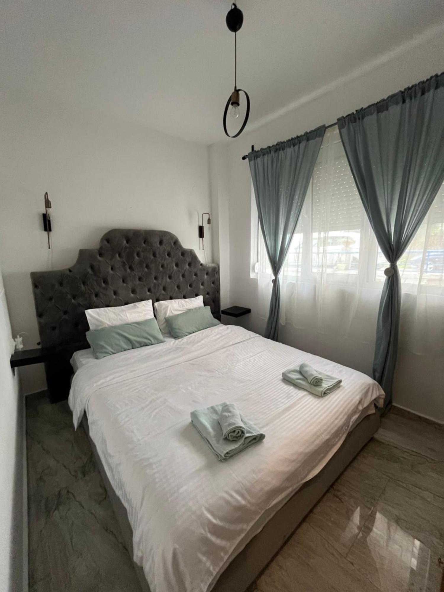 Mila Deluxe Apartment Peraia  Luaran gambar
